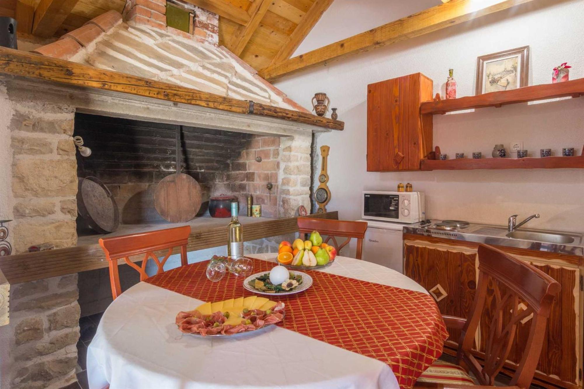 Dalmatian Country House Irena Bruska Bagian luar foto