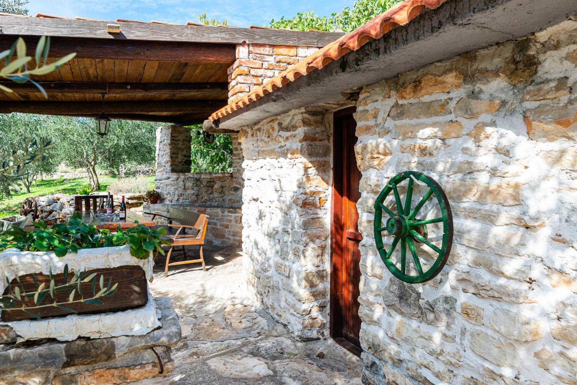 Dalmatian Country House Irena Bruska Bagian luar foto